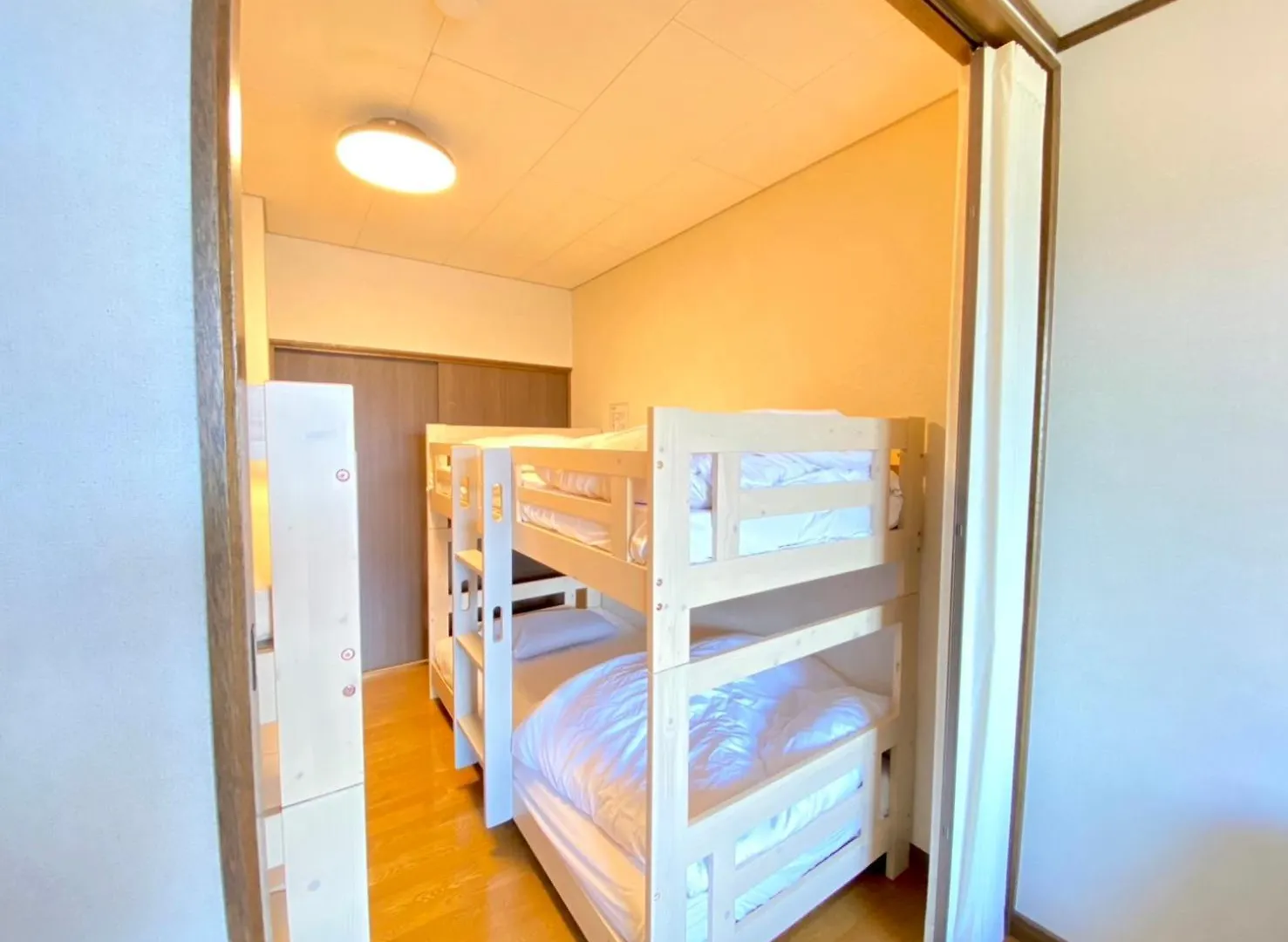 Furano Zone Ski Condo 0*,